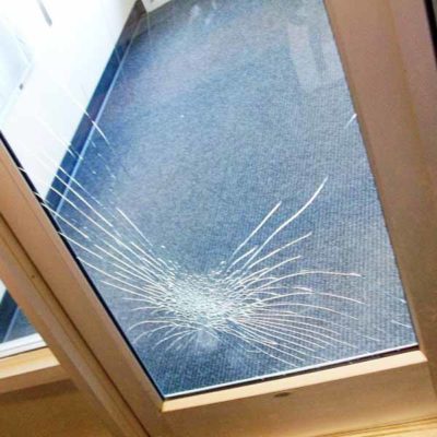 Sửa cửa kính cường lực