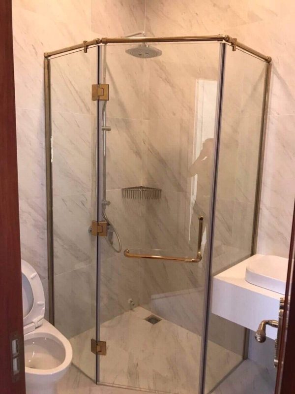 kính cường lực 2025