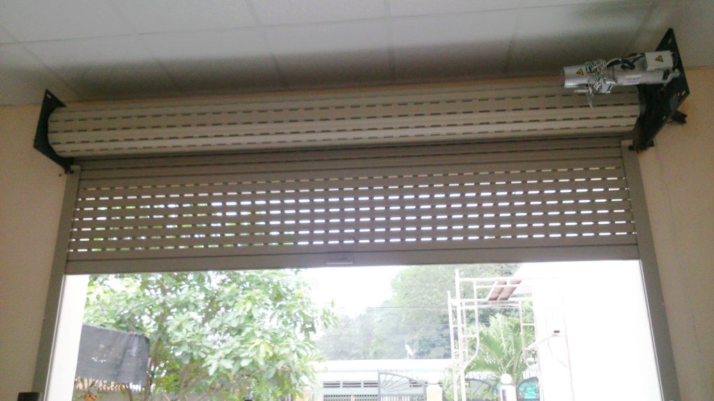 cửa cuốn sơn trà 2025